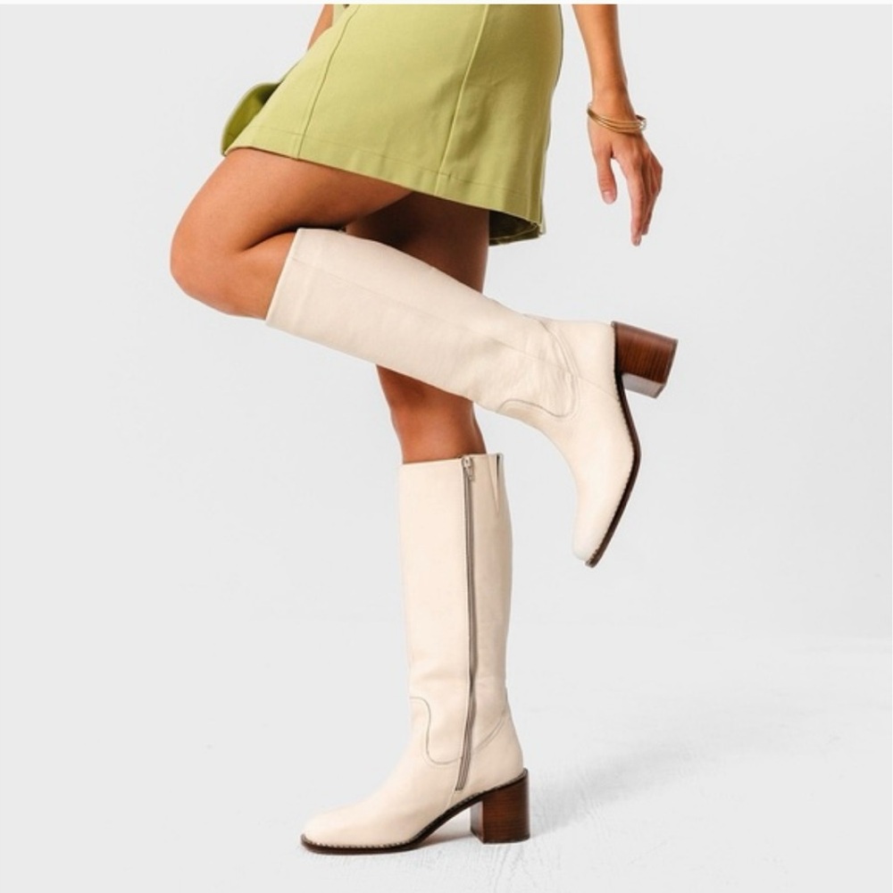 Brand New Knee High Retro Leather Boot in Bone from Portland Leather Patina